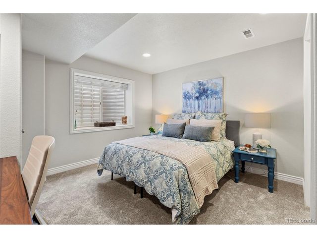 17340 W 70th Ave, Arvada, CO 80007