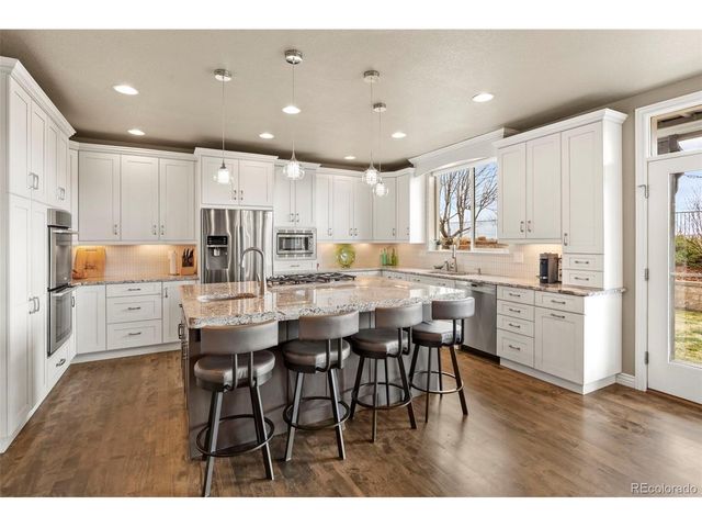 17340 W 70th Ave, Arvada, CO 80007