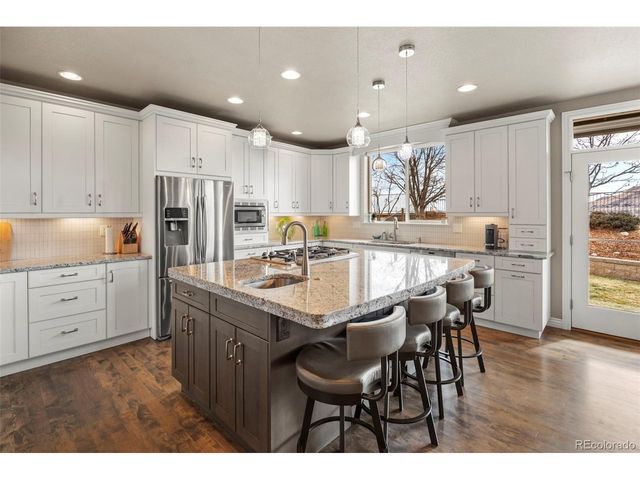 17340 W 70th Ave, Arvada, CO 80007
