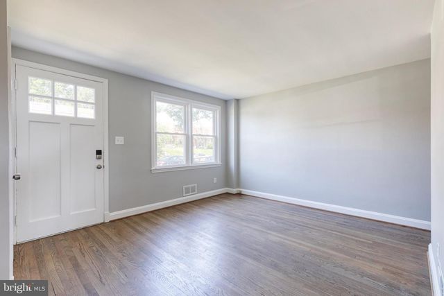 633 LUCIA AVE, Baltimore, MD 21229