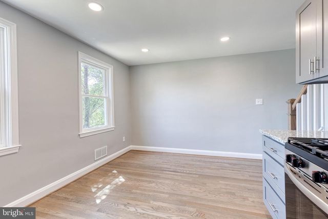 633 LUCIA AVE, Baltimore, MD 21229