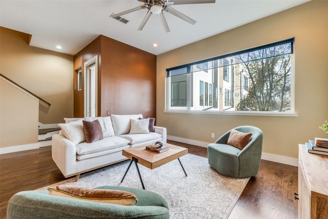 4610 Steel Street, Dallas, TX 75219