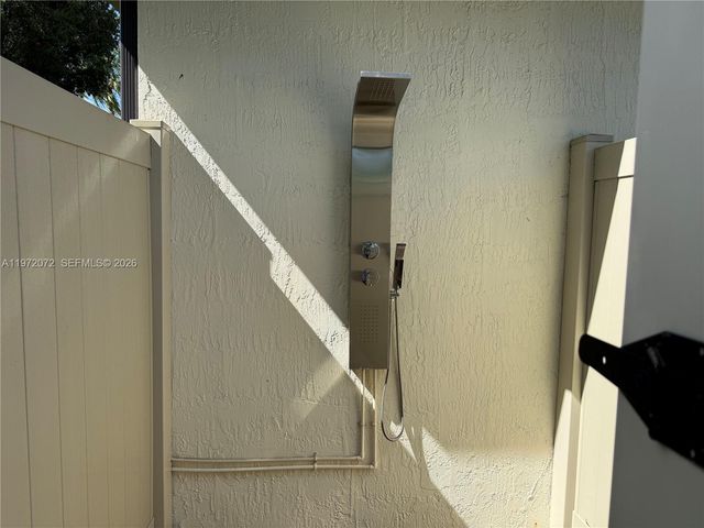 18610 SW 39th Ct, Miramar, FL 33029