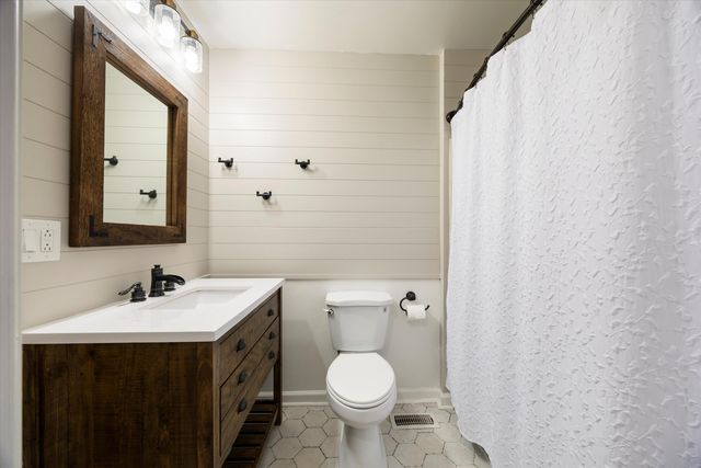 142 Holli Bird Lane, Ringgold, GA 30736