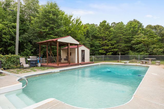 142 Holli Bird Lane, Ringgold, GA 30736