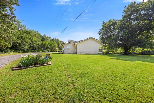 142 Holli Bird Lane, Ringgold, GA 30736