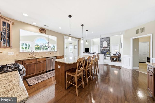 314 SALARNO CT, Mullica Hill, NJ 08062