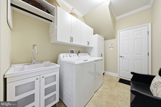 314 SALARNO CT, Mullica Hill, NJ 08062