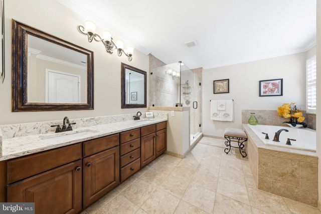 314 SALARNO CT, Mullica Hill, NJ 08062