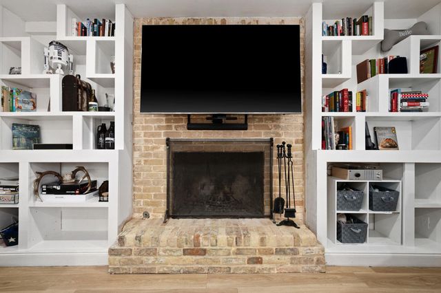 4709 York Hill DR, Austin, TX 78723