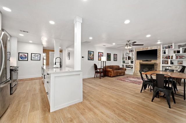 4709 York Hill DR, Austin, TX 78723