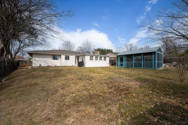 4709 York Hill DR, Austin, TX 78723