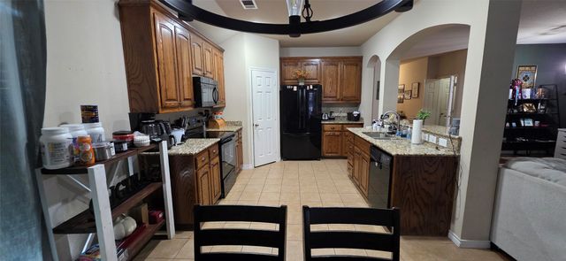 9200 Diane Drive, White Settlement, TX 76108