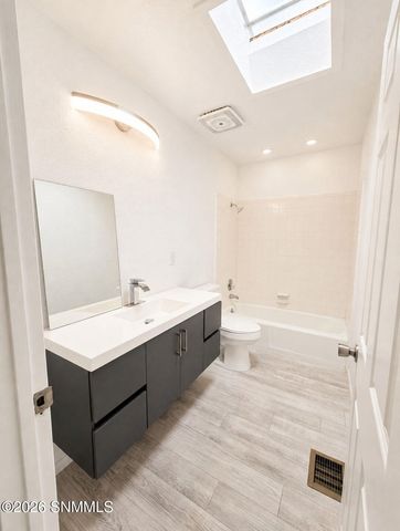 1409 Via Norte, Las Cruces, NM 88007