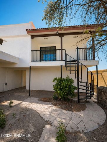 1409 Via Norte, Las Cruces, NM 88007