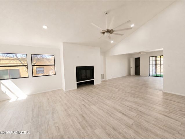 1409 Via Norte, Las Cruces, NM 88007