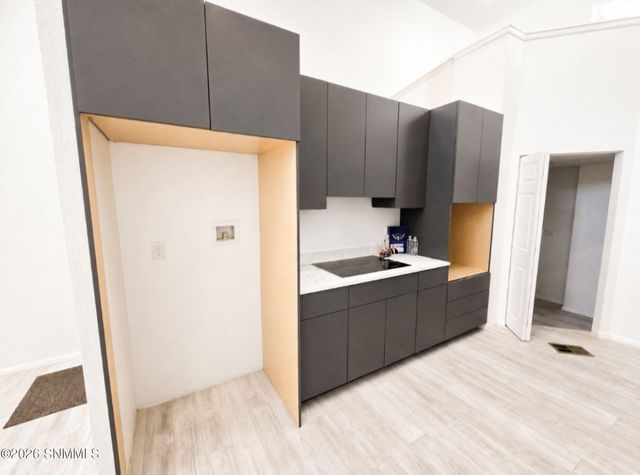 1409 Via Norte, Las Cruces, NM 88007