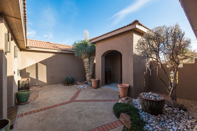 9809 Coronado Avenue NE, Albuquerque, NM 87122