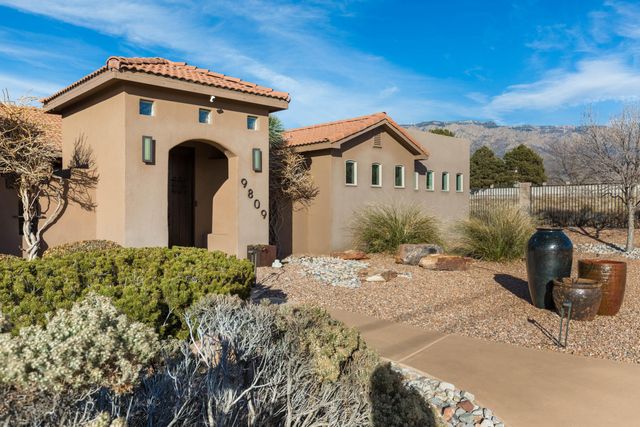 9809 Coronado Avenue NE, Albuquerque, NM 87122