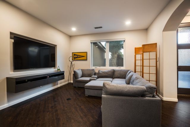 9809 Coronado Avenue NE, Albuquerque, NM 87122