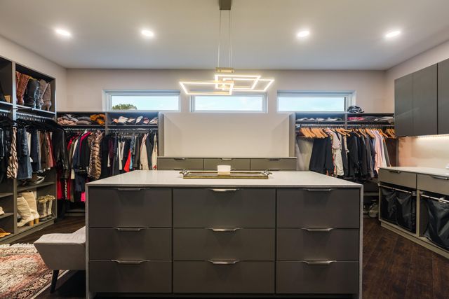 9809 Coronado Avenue NE, Albuquerque, NM 87122