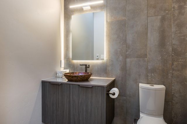 9809 Coronado Avenue NE, Albuquerque, NM 87122