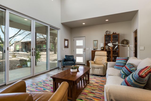 9809 Coronado Avenue NE, Albuquerque, NM 87122