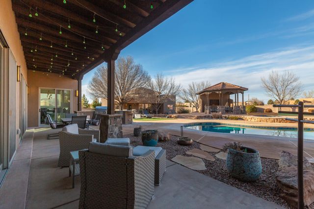 9809 Coronado Avenue NE, Albuquerque, NM 87122