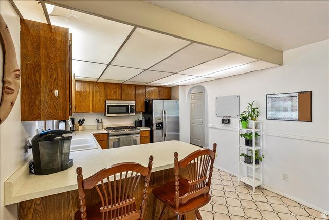 10338 S VIOLET DR, White City, UT 84094