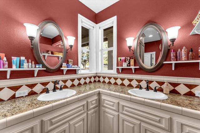 21756 Los Altos Drive, Palo Cedro, CA 96073