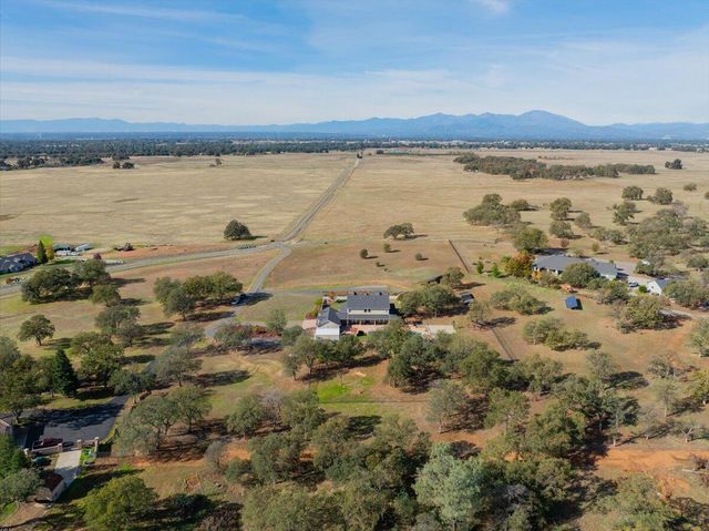 21756 Los Altos Drive, Palo Cedro, CA 96073