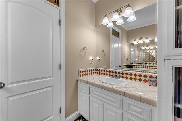 21756 Los Altos Drive, Palo Cedro, CA 96073