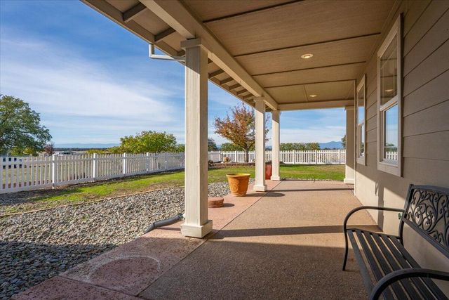 21756 Los Altos Drive, Palo Cedro, CA 96073