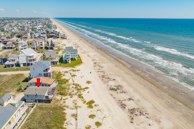 14110 W Beach, Galveston, TX 77554