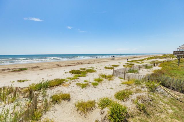 14110 W Beach, Galveston, TX 77554
