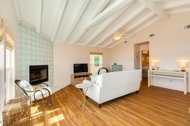 14110 W Beach, Galveston, TX 77554