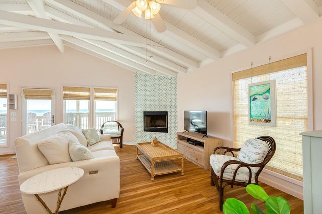 14110 W Beach, Galveston, TX 77554