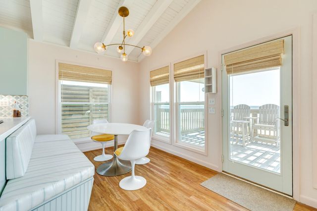 14110 W Beach, Galveston, TX 77554