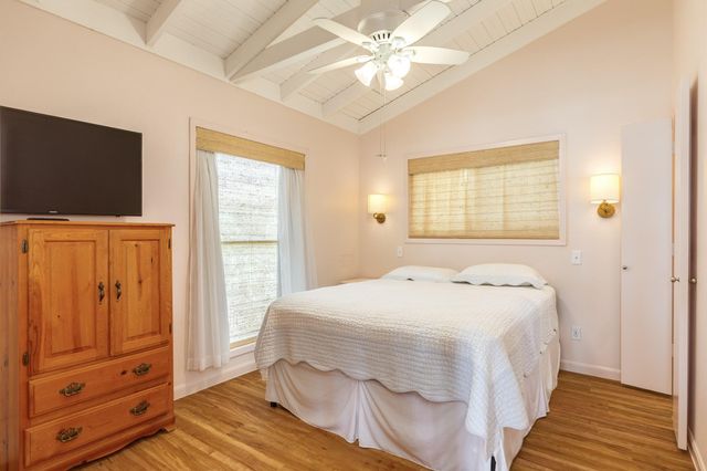 14110 W Beach, Galveston, TX 77554