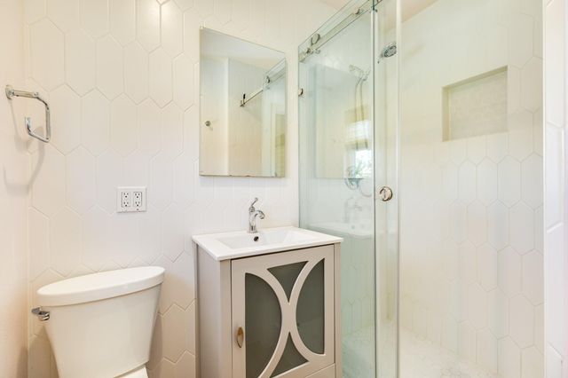 14110 W Beach, Galveston, TX 77554