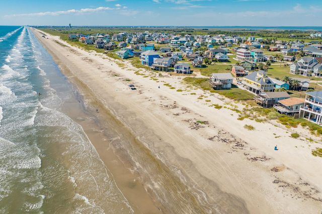 14110 W Beach, Galveston, TX 77554