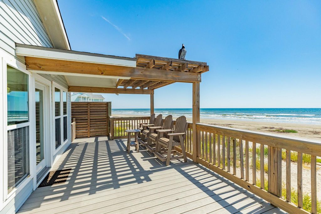 14110 W Beach, Galveston, TX 77554