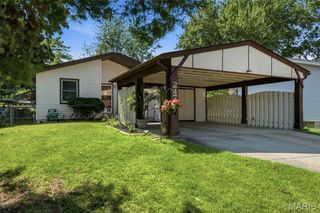 2470 Jenkee Drive, Florissant, MO 63031