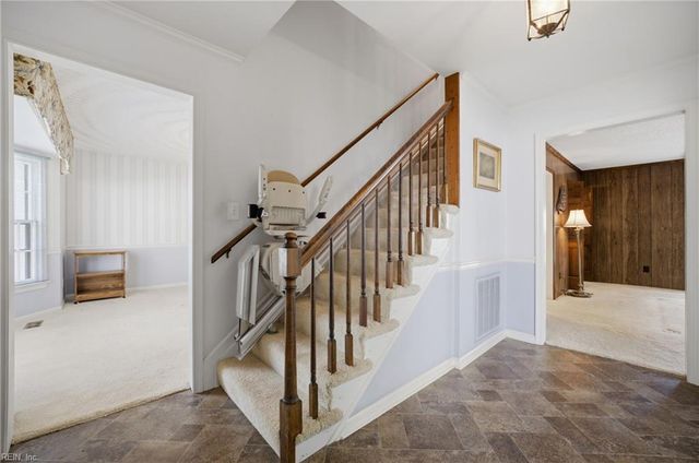 5325 Stewart CT, Virginia Beach, VA 23464