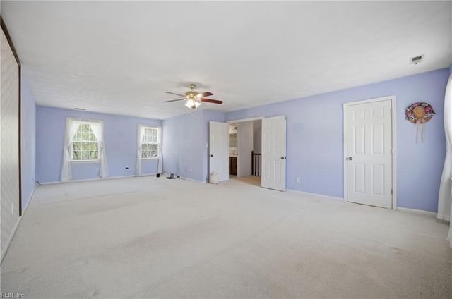 5325 Stewart CT, Virginia Beach, VA 23464