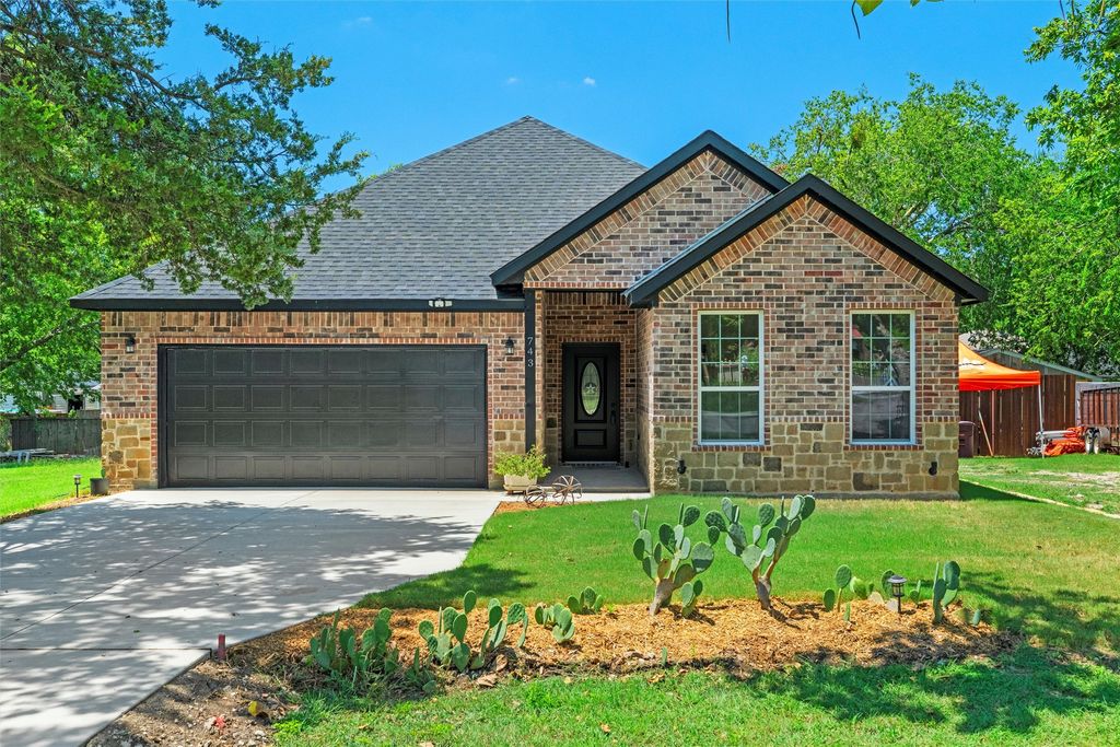 743 Ella Avenue, Dallas, TX 75217