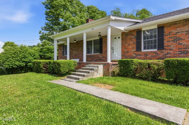 122 East Carters Valley Road, Kingsport, TN 37665
