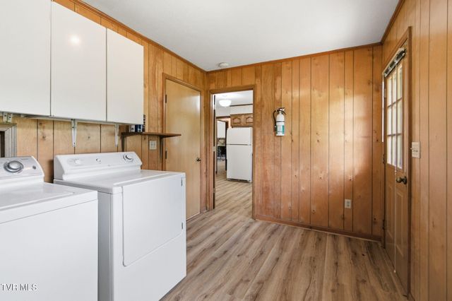 122 East Carters Valley Road, Kingsport, TN 37665
