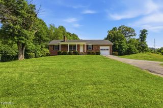 122 East Carters Valley Road, Kingsport, TN 37665