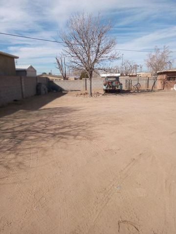 2403 Broadway Boulevard NE, Albuquerque, NM 87102